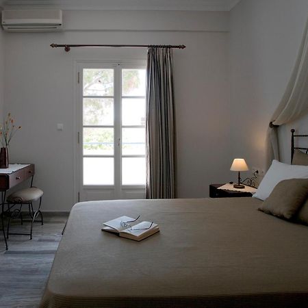 Preka Maria Aparthotel Kamári Buitenkant foto