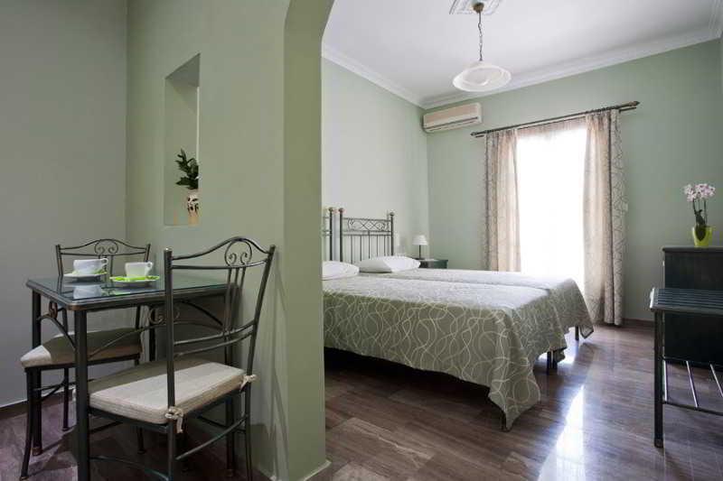 Preka Maria Aparthotel Kamári Buitenkant foto